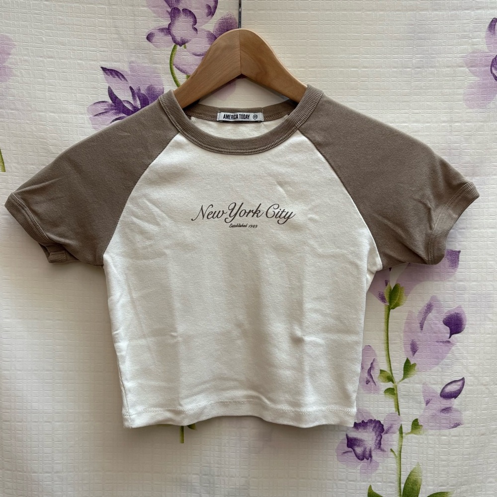America Today White And Tan Graphic Cropped Short Sleeve Baseball T Shirt